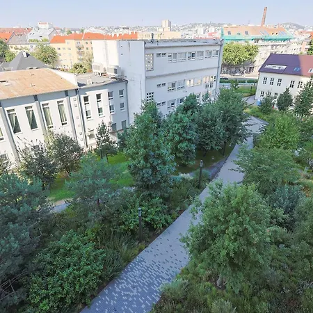 Sky Park Tower 1, Luxury With Free Parking Apartamento Bratislava