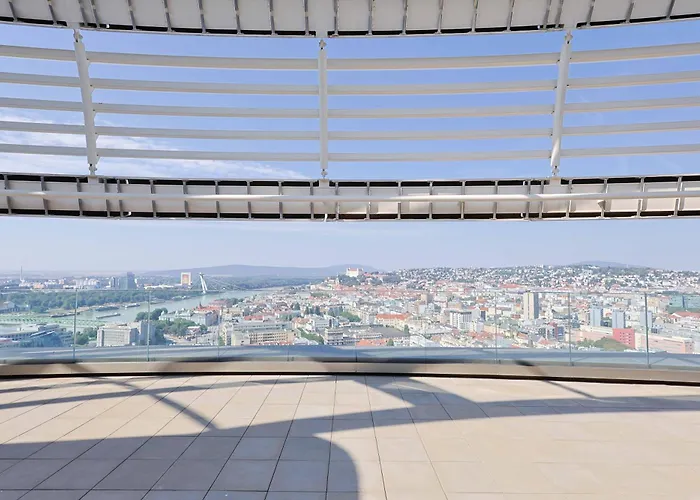 Sky Park Tower 1, Luxury With Free Parking شقة