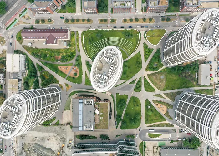 Sky Park Tower 1, Luxury With Free Parking Братислава